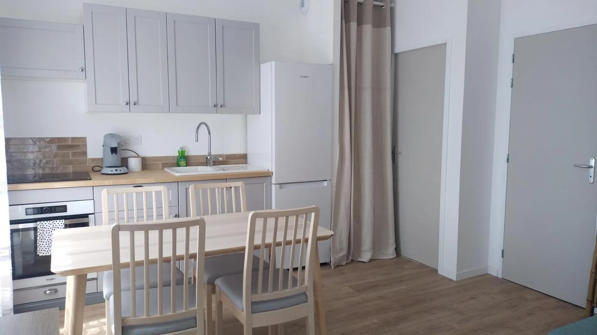 V.Kls Appartement 3 Languidic Франция
